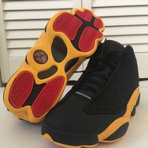 retro 13 black and yellow